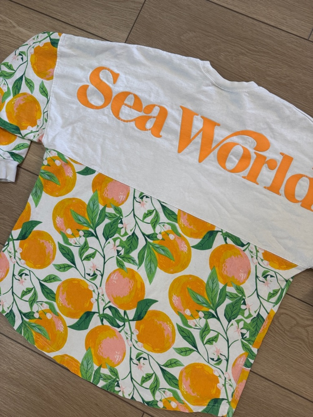 Sea World Spirit Jersey Orange Print Sz L Spellout All Over Print Fruit